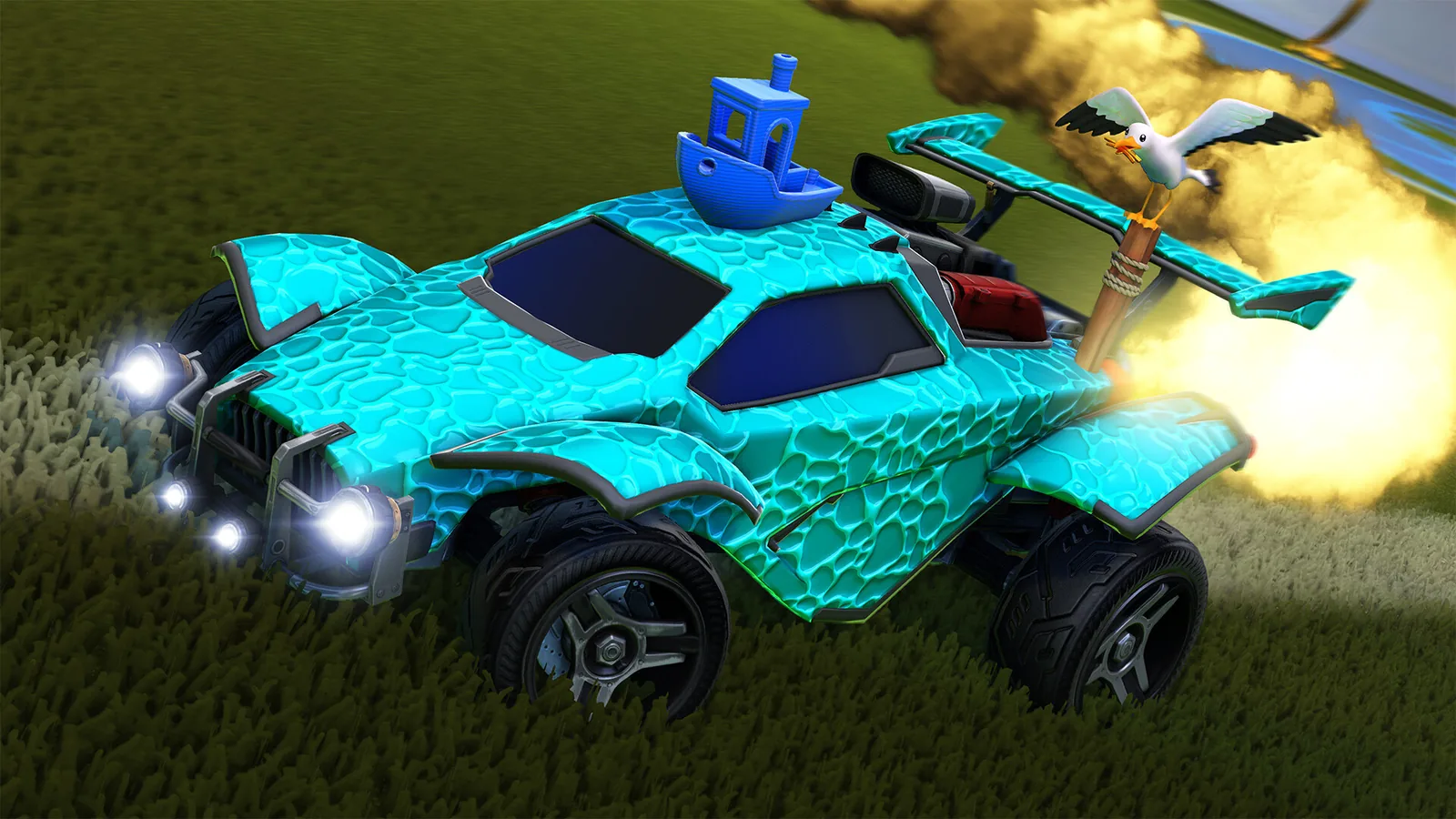 Auto blu di Rocket League in campo mentre colpisce la palla